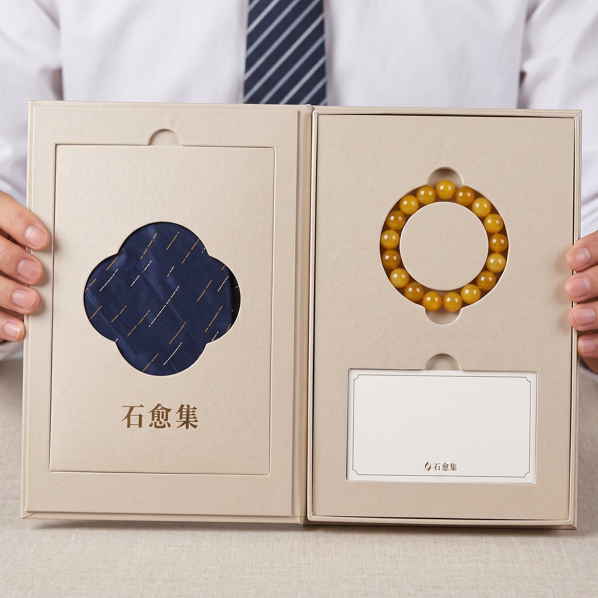绅士组合-金虎眼手链+苏豪领带（100%桑蚕丝）